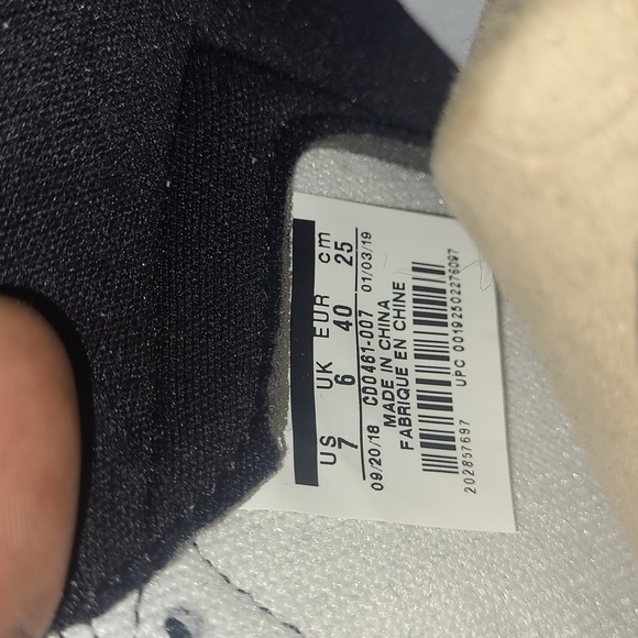 Mint cond Jordan 1 High OG Twist CD0461-007 black white panda pony fur  9.0W/7M - Picture 6 of 7